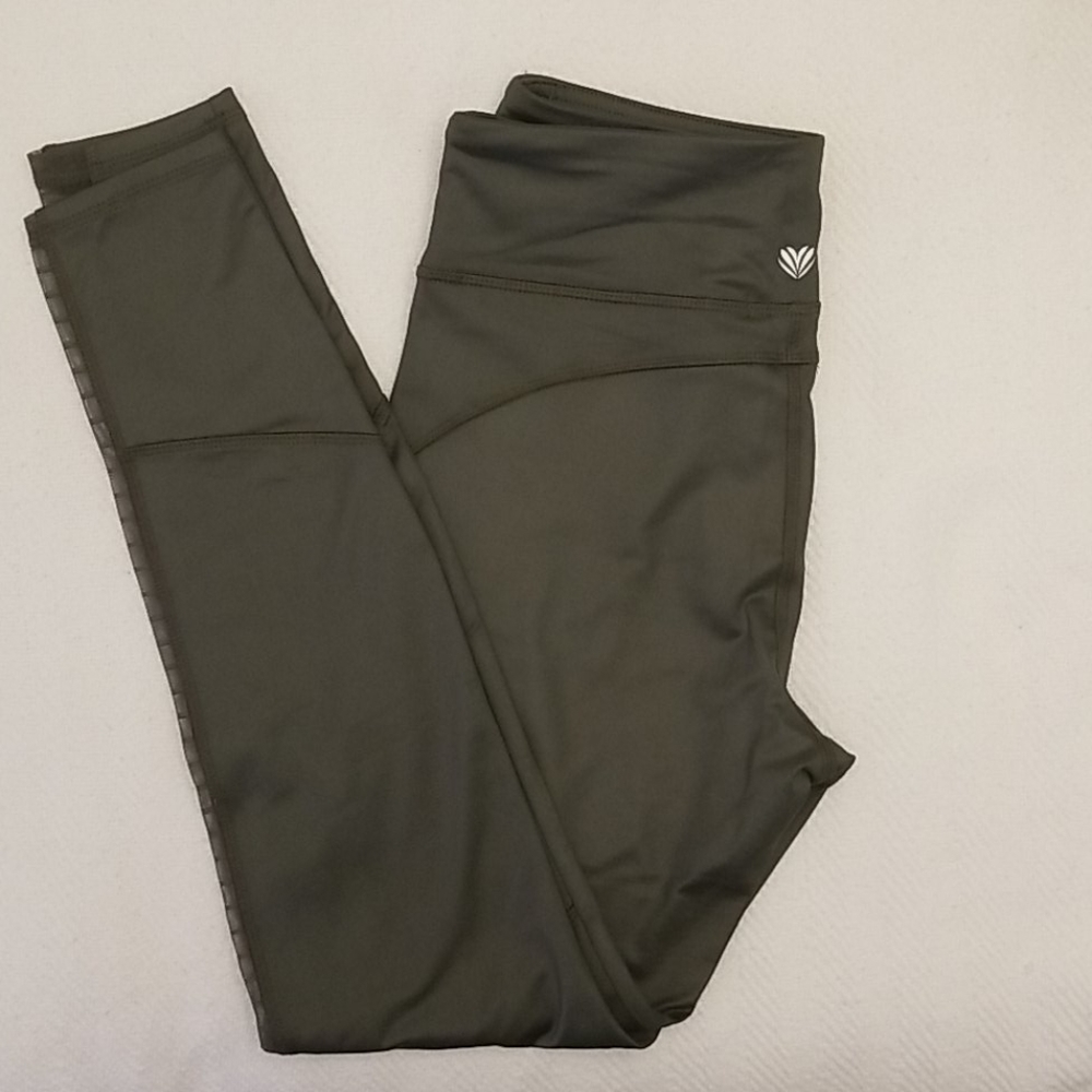 NWT Forever 21 leggings size L